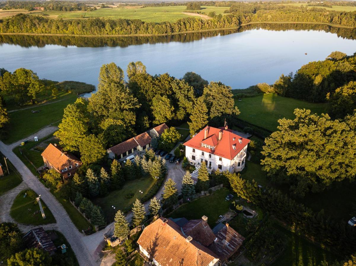 Palac Pozorty Badki Экстерьер фото
